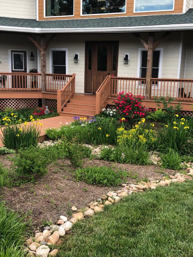 Bedford Landings Bed & Breakfast Moneta Екстериор снимка